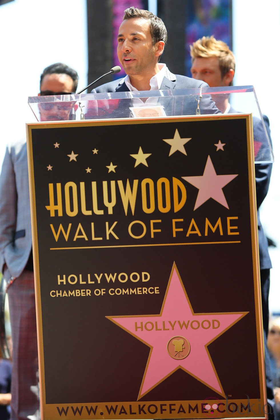 Howie Dorough dedica unas palabras en el Paseo de la Fama de Hollywood