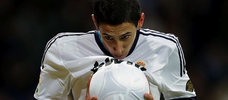 Ángel Di María dedica un gol a su mujer embarazada