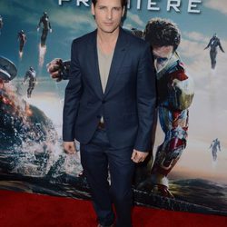 Peter Facinelli en el estreno de 'Iron Man 3' en Los Ángeles