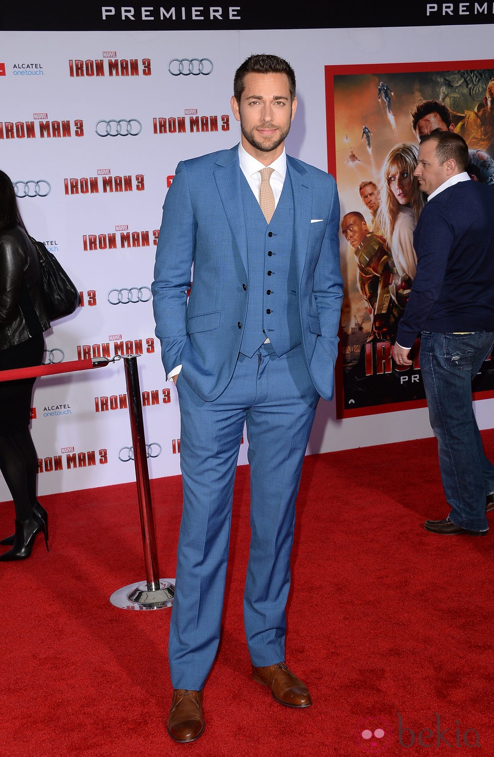 Zachary Levi en el estreno de 'Iron Man 3' en Los Ángeles