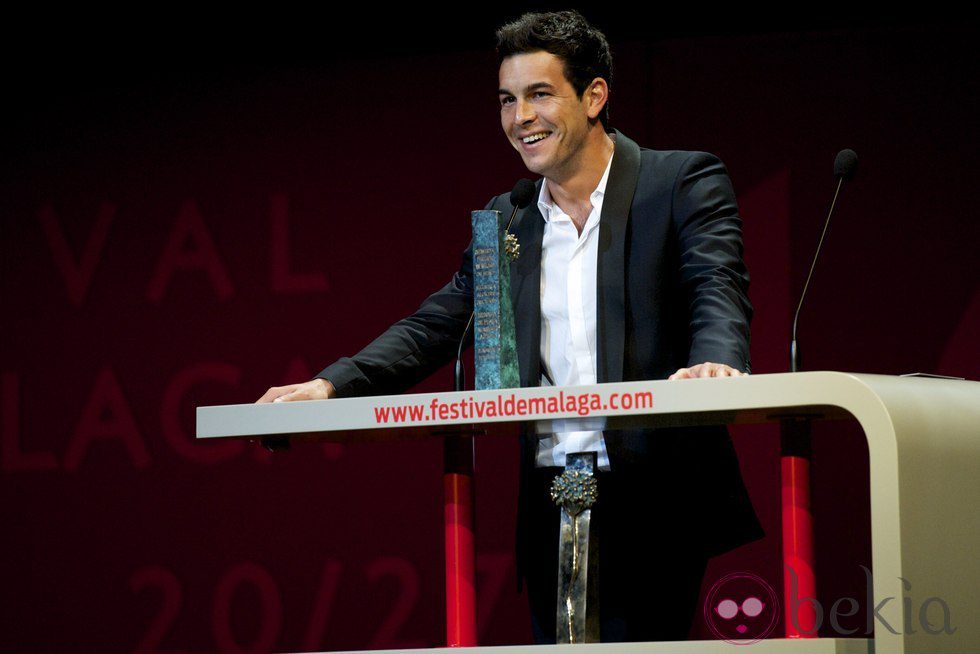 Mario Casas recoge su premio en el 16 Festival de Málaga