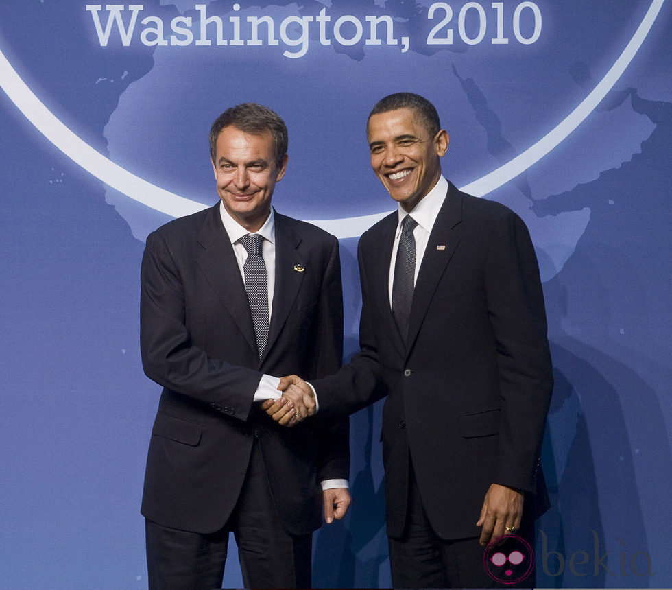 José Luis Rodríguez Zapatero y Barack Obama se saludan en 2010