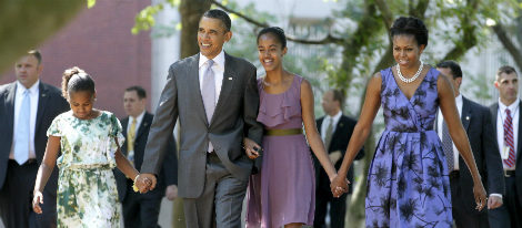 Barack y Michelle Obama y sus hijas Malia y Sasha