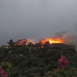 La casa de Richard Branson ardiendo