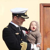 Federico de Dinamarca y el Príncipe Vicente en el crucero real Dannebrog