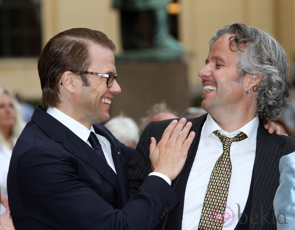 Daniel de Suecia bromea con Ari Behn en el 10 aniversario de Haakon y Mette Marit