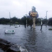 Parque de atracciones inundado tras el paso del huracán Irene