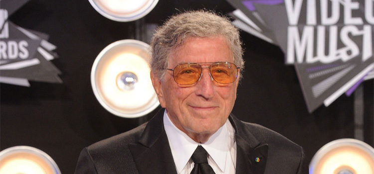 Tony Bennett en los MTV Video Music Awards 2011