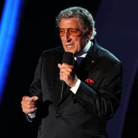 Tony Bennett en la gala de los MTV Video Music Awards 2011