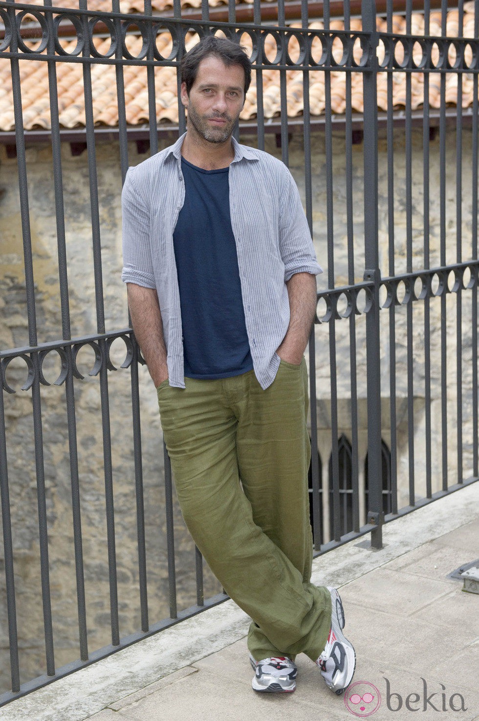 Juan Pablo Shuk en la presentación de la segunda temporada de 'El Barco' en el FesTVal de Vitoria