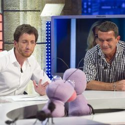 Antonio Banderas y Pablo Motos en 'El hormiguero'