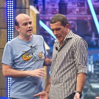 Antonio Banderas con Jandro durante su visita a 'El hormiguero'