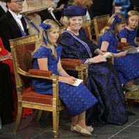 La Princesas Amalia, Beatriz, Alexia y Ariane en la investidura de Guillermo Alejandro de Holanda