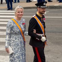 Haakon y Mette-Marit de Noruega en la investidura de Guillermo Alejandro de Holanda