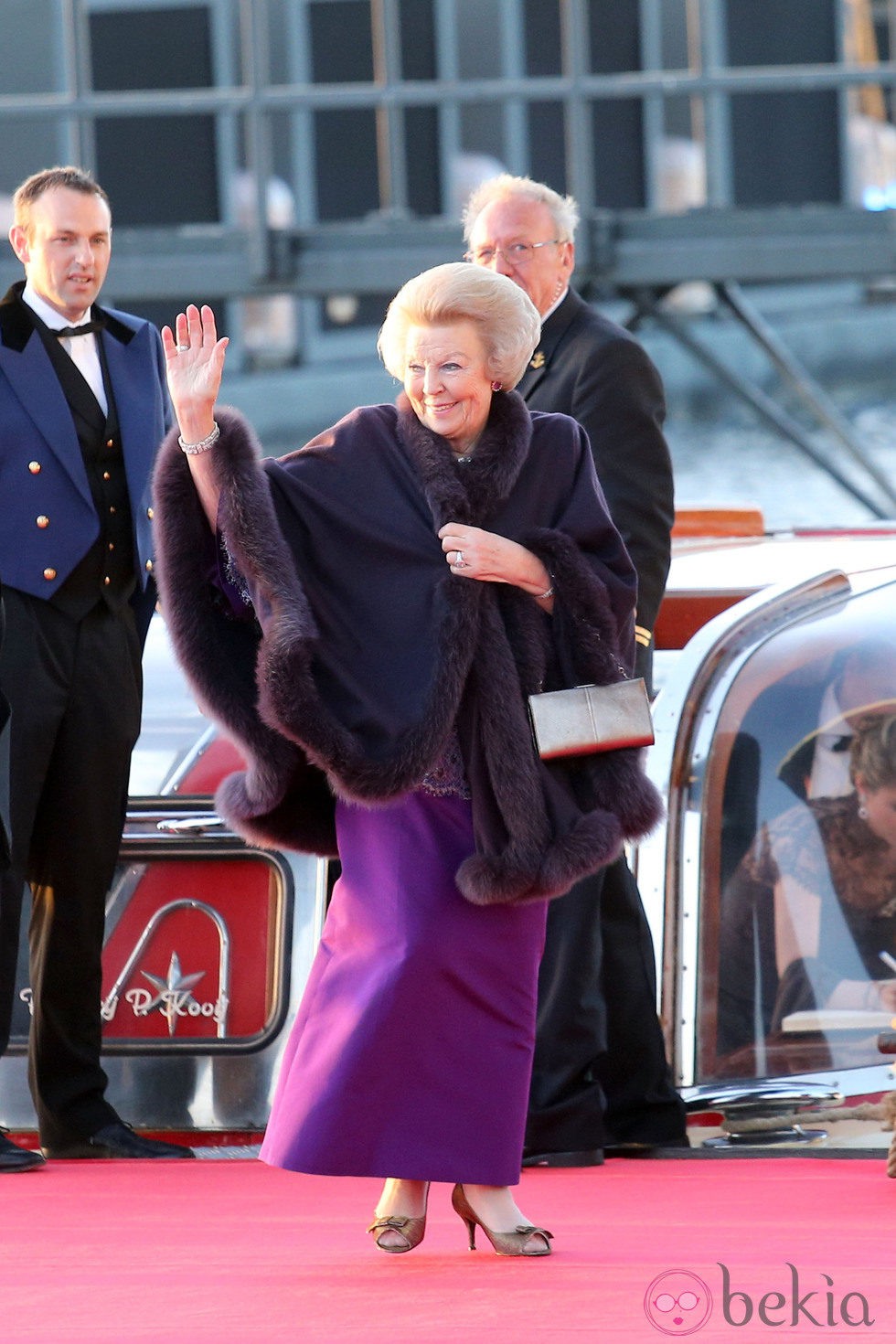 Beatriz de Holanda en la cena de gala por la coronación de Guillermo Alejandro de Holanda