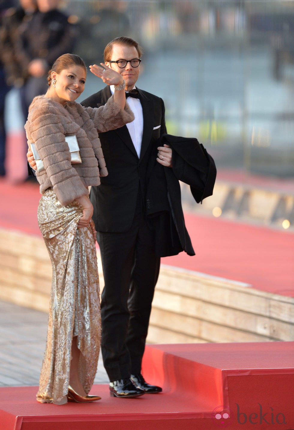 Victoria y Daniel de Suecia en la cena de gala por la coronación de Guillermo Alejandro de Holanda