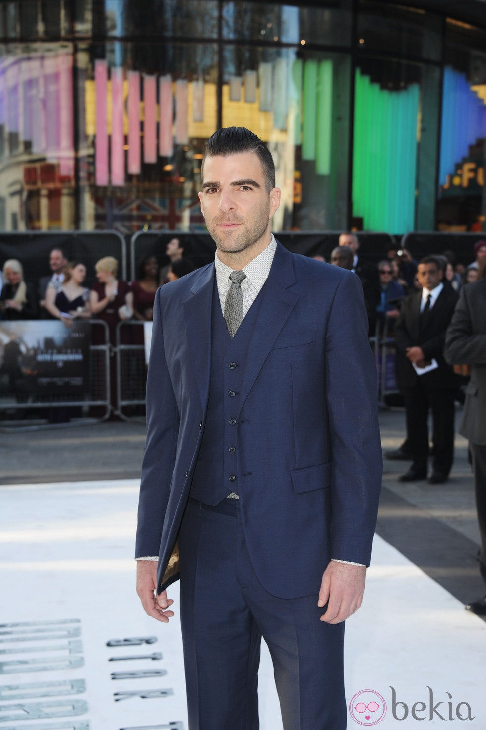 Zachary Quinto en la premiere en Londres de 'Star Trek: En la oscuridad'