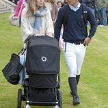 Marta Ortega y Sergio Álvarez pasean con su hijo Amancio en el Concurso de Saltos de Madrid 2013