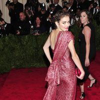 Nora Zehetner en la Gala del MET 2013