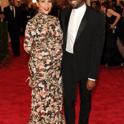 Kim Kardashian y Kanye West en la Gala del MET 2013