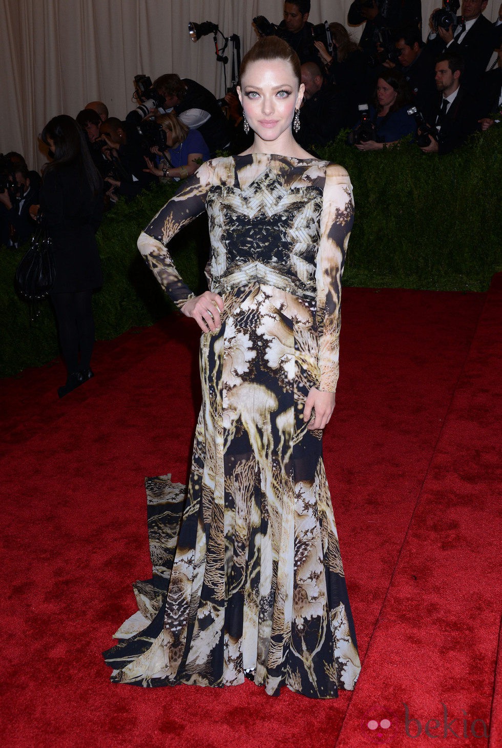 Amanda Seyfried en la Gala del MET 2013