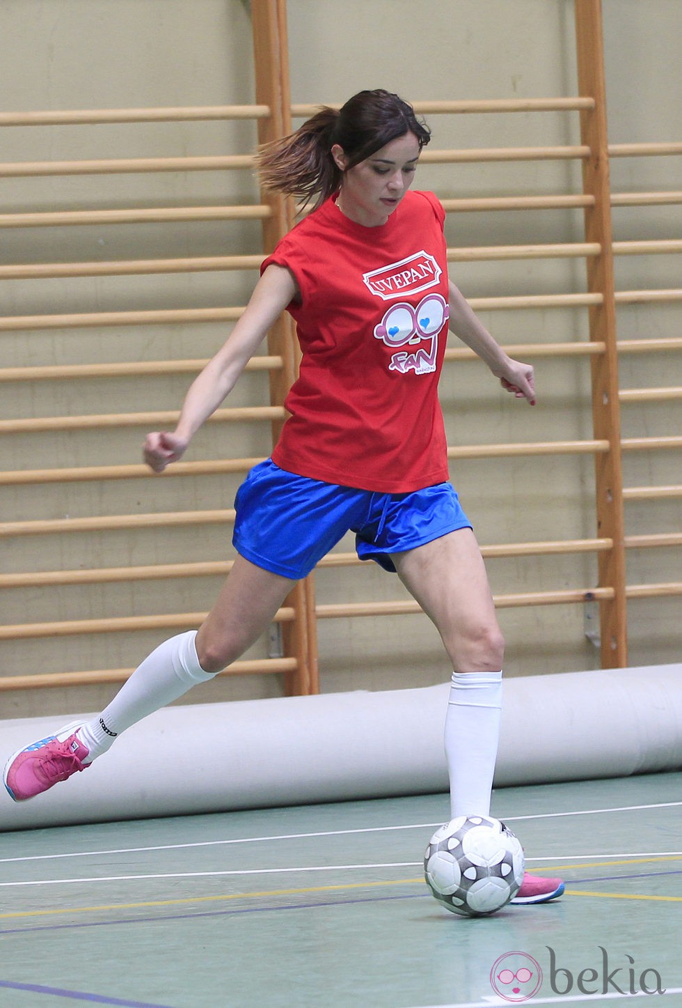 Dafne Fernández durante un partido solidario en Madrid