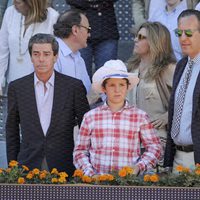 Jaime de Marichalar con su hijo Froilán en la final del Open de Madrid 2013