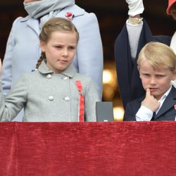 Los Príncipes Ingrid Alexandra y Sverre Magnus en el Día Nacional de Noruega 2013