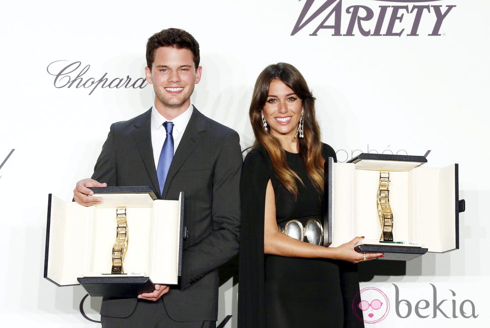 Blanca Suárez y Jeremy Irvine en la entrega del Trofeo Chopard en Cannes 2013