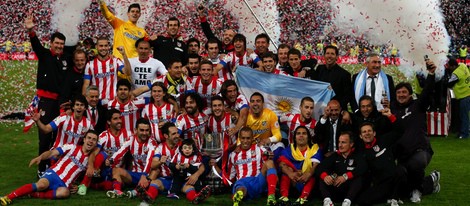 El Atlético de Madrid celebra el triunfo en la Copa del Rey 2013