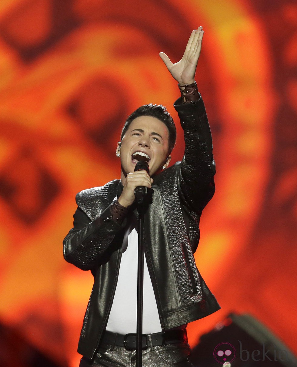 Ryan Dolan durante su actuación en el Festival de Eurovisión 2013