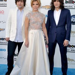 The Band Perry en la alfombra roja de los Billboard Music Awards 2013