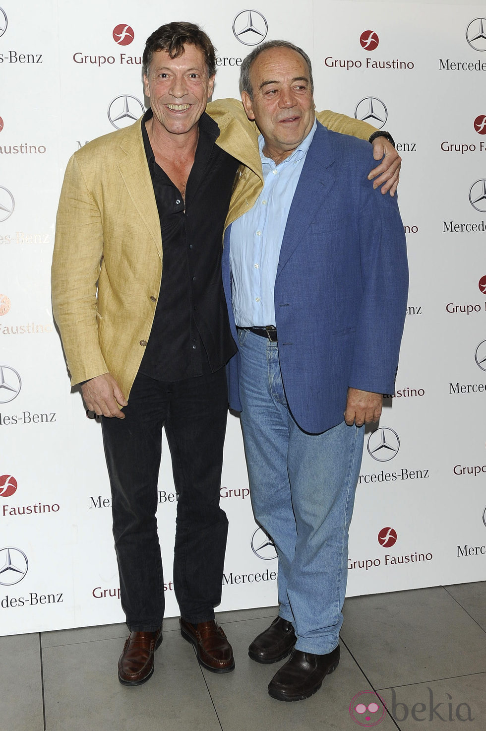 Ramón Langa y Tito Valverde en la entrega del Premio Agustín González 2013