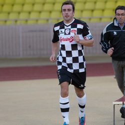 Fernando Alonso en un partido benéfico en Mónaco