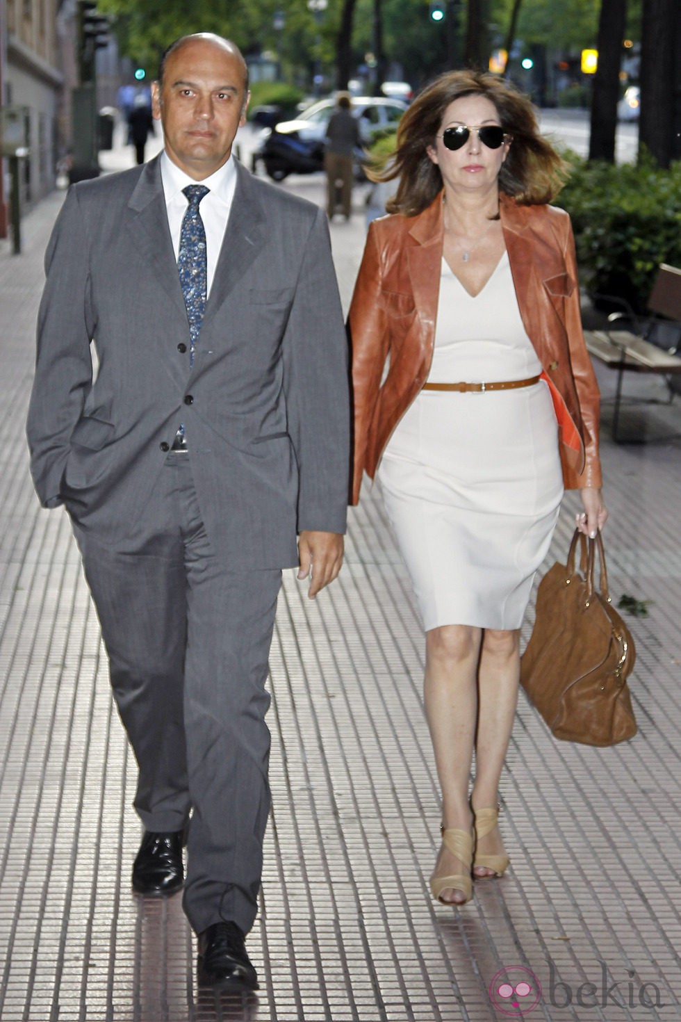 Ana Rosa Quintana y Juan Muñoz en la misa funeral de Alfredo Landa