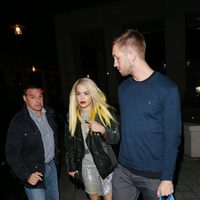 Rita Ora y Calvin Harris de paseo por Londres