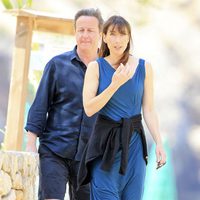 David y Samantha Cameron paseando por Ibiza