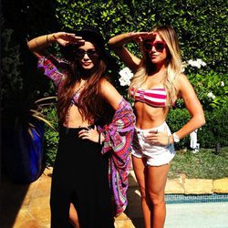 Ashley Tisdale y Vanessa Hudgens, de barbacoa en el Memorial Day 2013