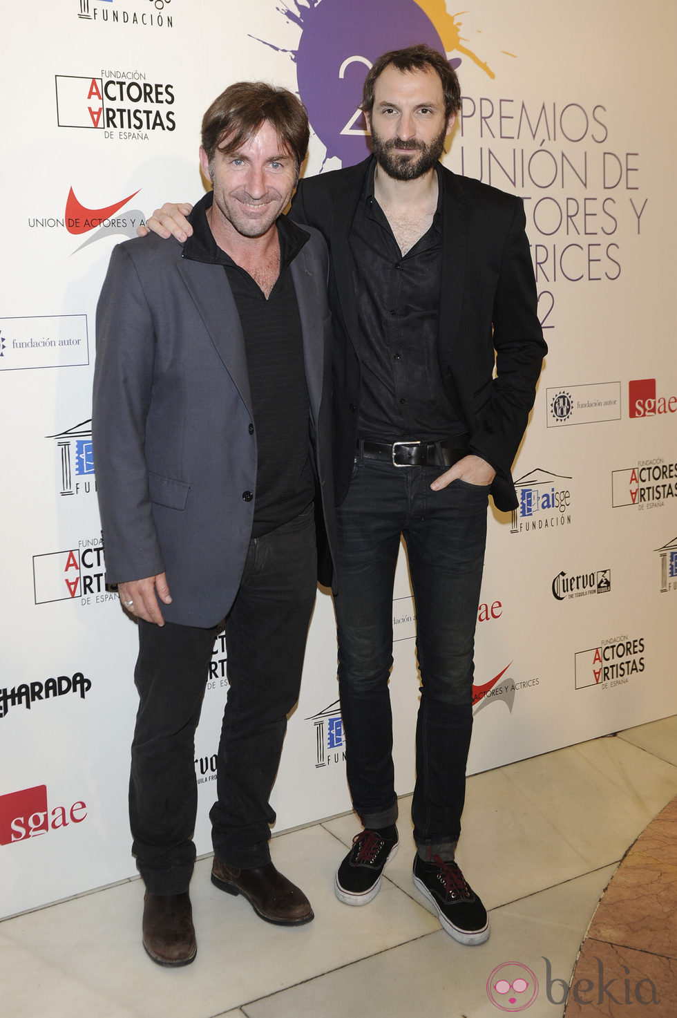 Antonio de la Torre y Juan Villagran en la alfombra roja de los Premios Unión de Actores 2012