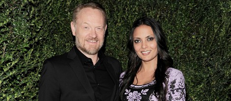 El actor de 'Mad Men' Jared Harris y su prometida, Allegra Riggio