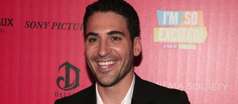 Miguel Ángel Silvestre en la presentación de 'Los amantes pasajeros' en Nueva York