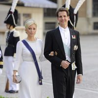 Los Príncipes Pablo y Marie Chantal de Grecia llegando la boda de Magdalena de Suecia y Chris O'Neill