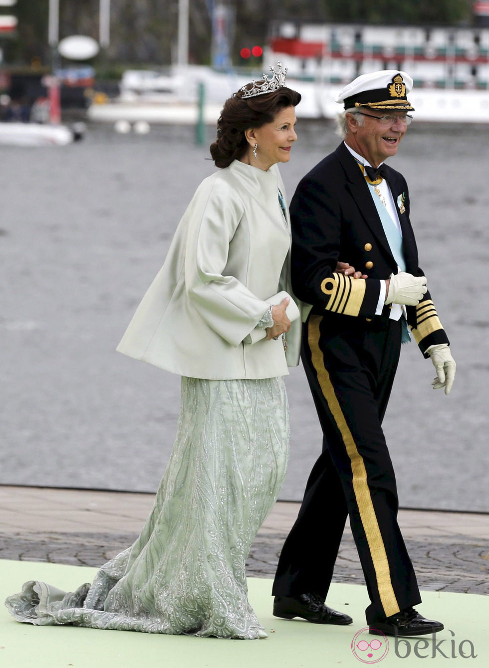 Los Reyes Carlos Gustavo y Silvia en la boda de Magdalena de Suecia y Chris O'Neill