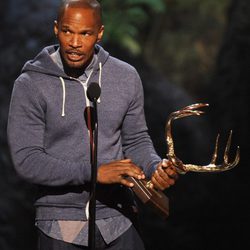 Jamie Foxx recoge un premio en los Guys Choice Awards 2013