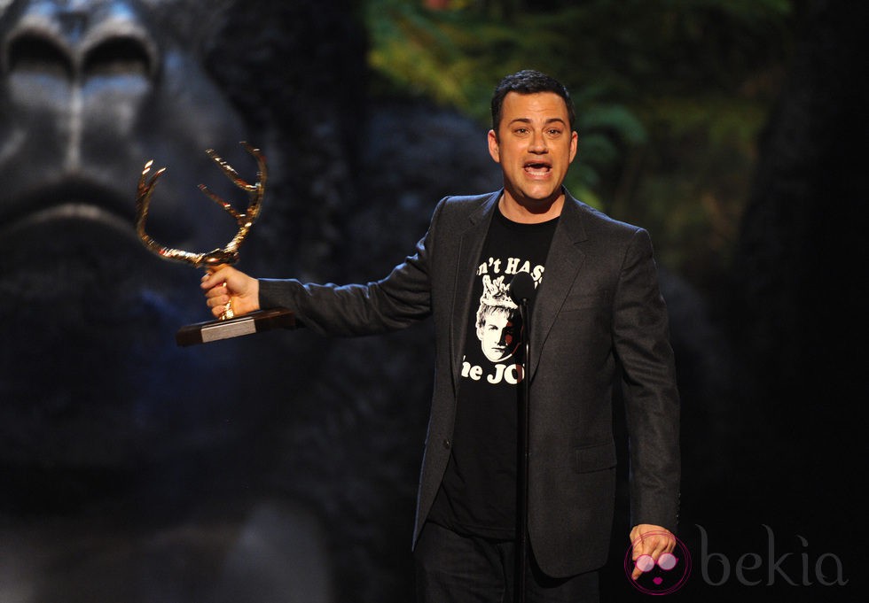 Jimmy Kimmel recoge un premio en los Guys Choice Awards 2013