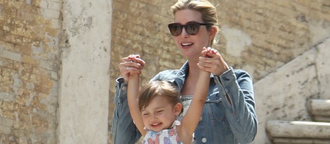 Ivanka Trump con su hija Arabella en Roma