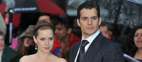 Amy Adams y Henry Cavill en el estreno europeo de 'El Hombre de Acero' en Londres