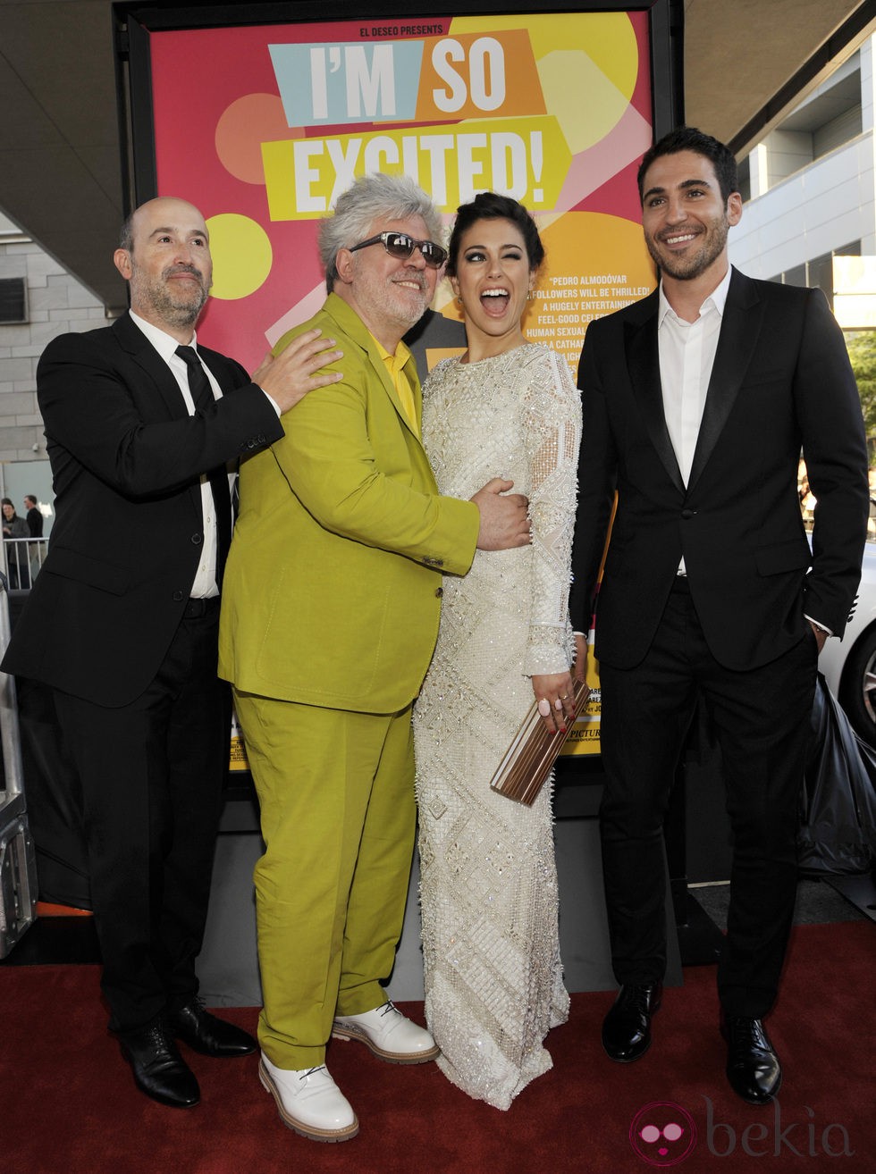 Javier Cámara, Pedro Almodóvar, Blanca Suárez y Miguel Ángel Silvestre en el estreno de 'Los amantes pasajeros' en Los Angeles