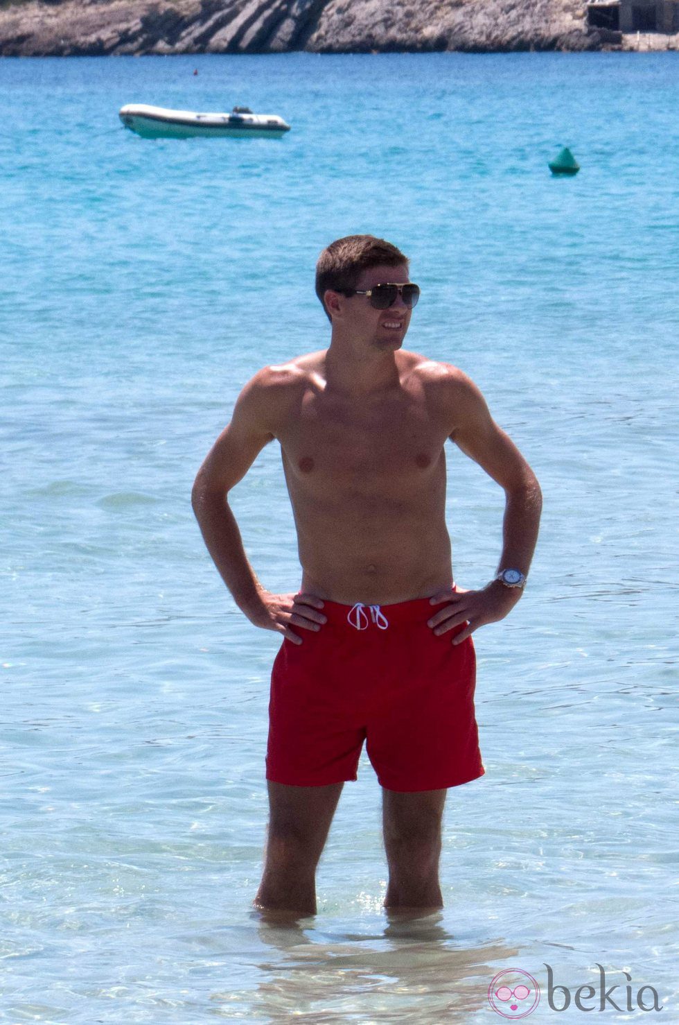 Steven Gerrard con el torso desnudo en Ibiza