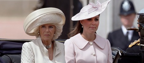 Camilla Parker y Kate Middleton en Trooping the Colour 2013